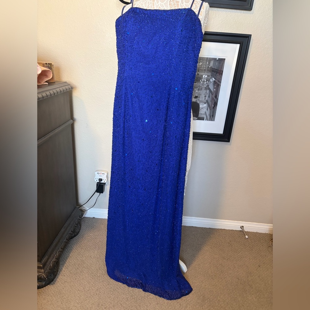 Elegant Blue strapless Sequin Gown